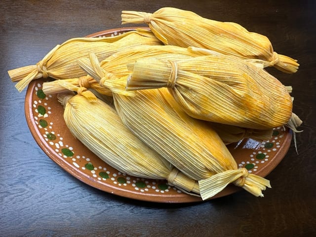 Tamales de elote.